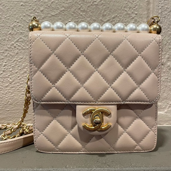 Chanel pearl flap bag 2019 Clearance